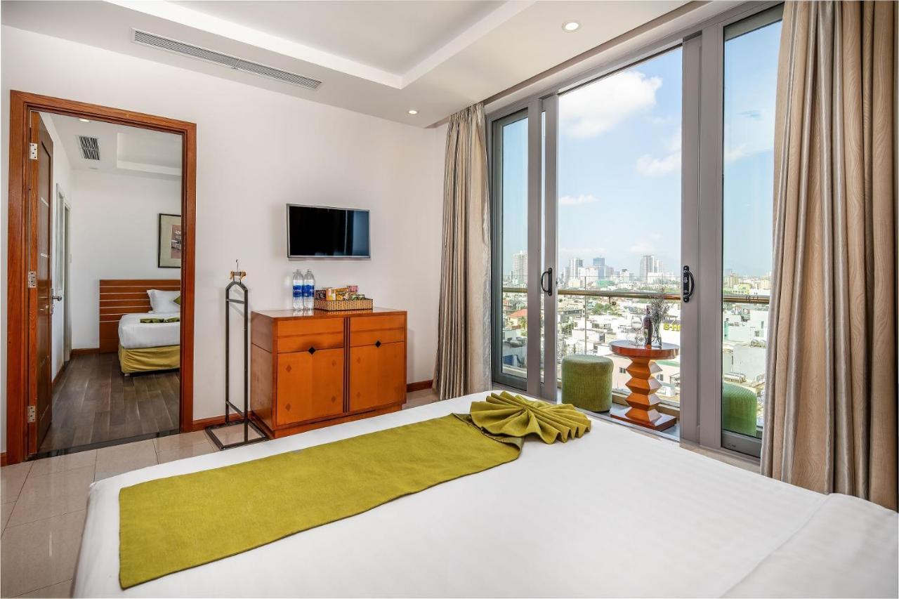 Richico Luxury Apartel Ocean Danang Exterior photo