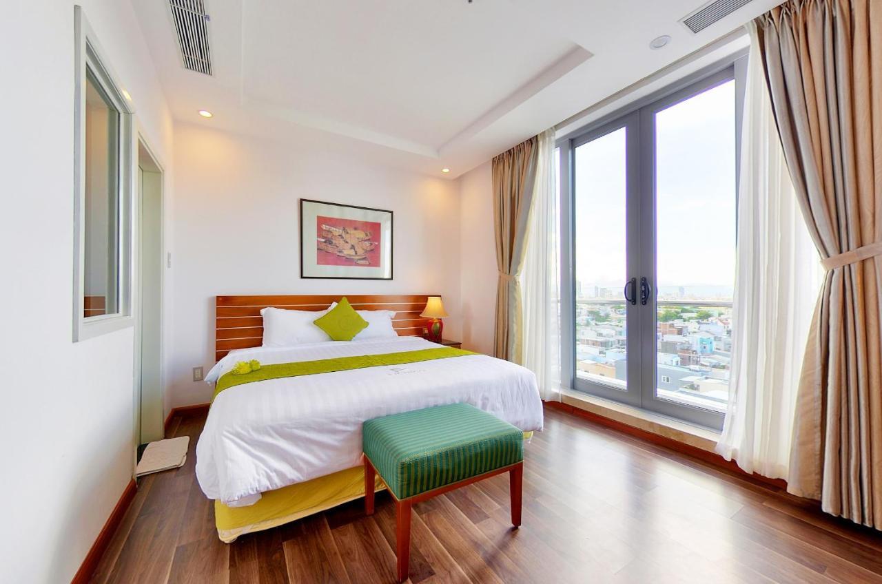 Richico Luxury Apartel Ocean Danang Exterior photo
