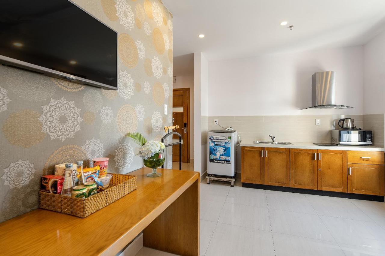 Richico Luxury Apartel Ocean Danang Exterior photo