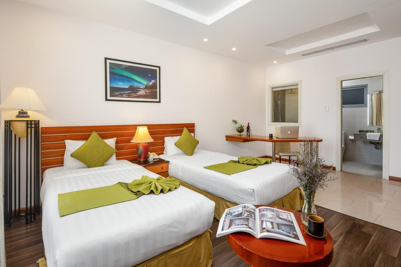 Richico Luxury Apartel Ocean Danang Exterior photo
