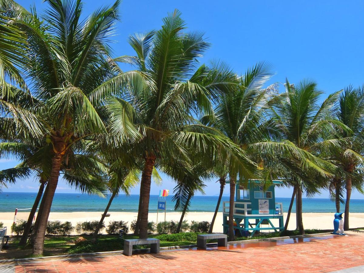 Richico Luxury Apartel Ocean Danang Exterior photo